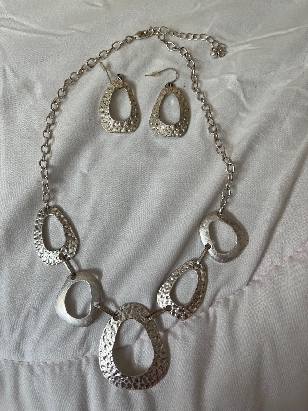Cute Earrings and Necklace Set